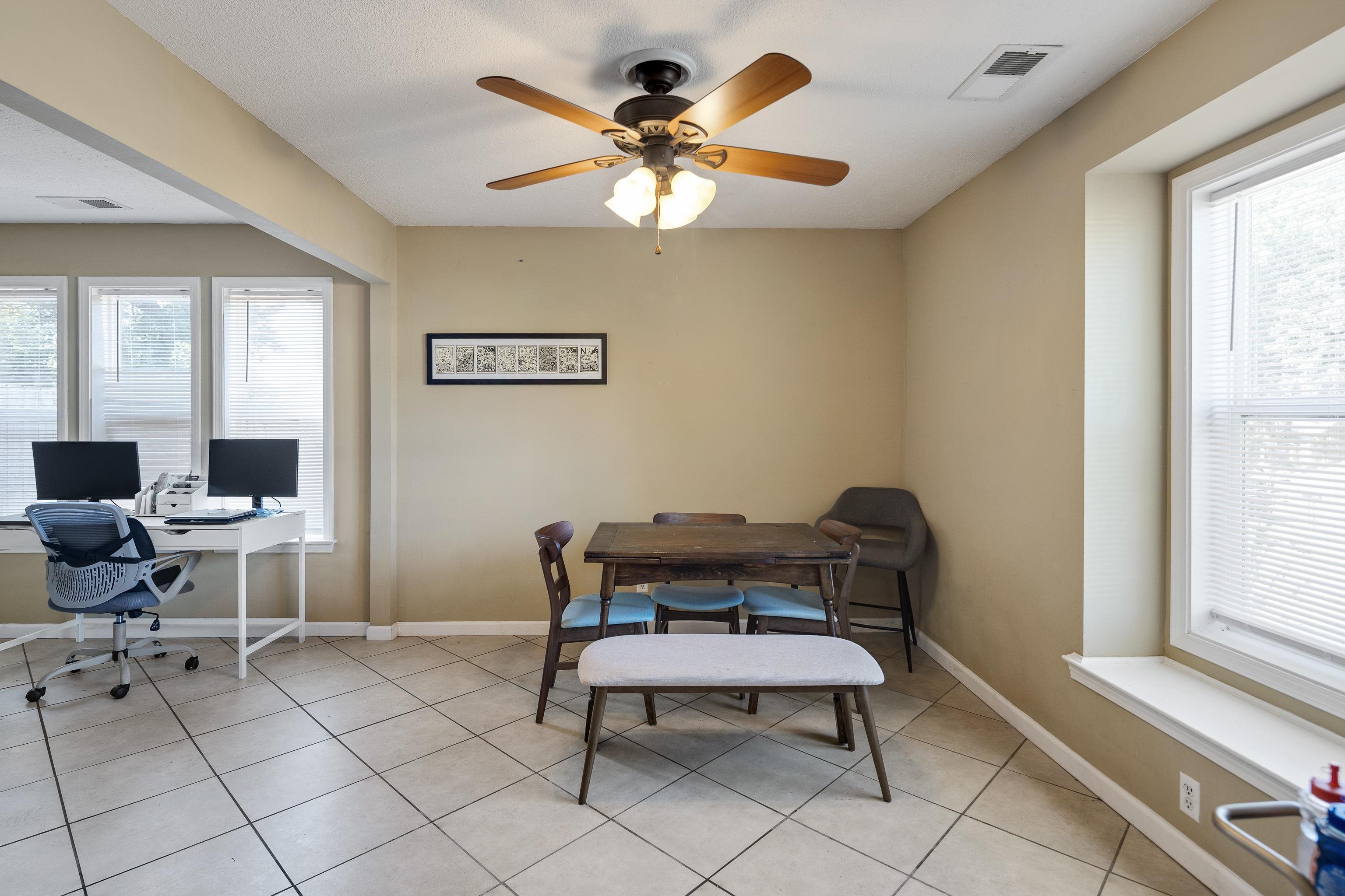 8153 SHALLOW GLEN TRL