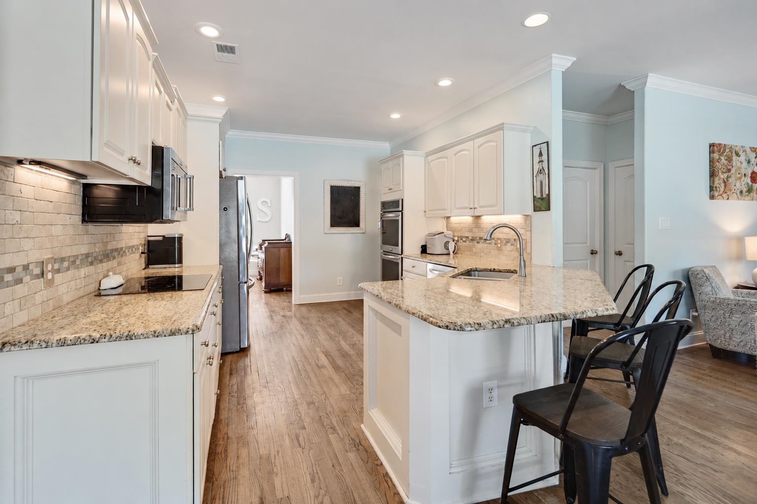 12182 DARGIE DR