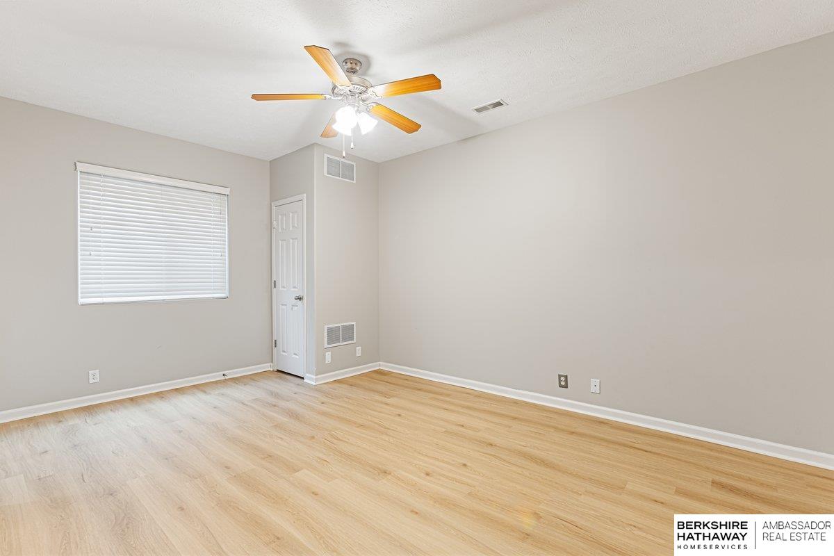 1422 S 190th Plaza