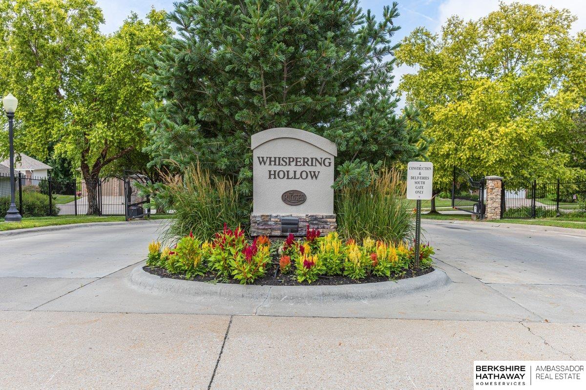 1422 S 190th Plaza
