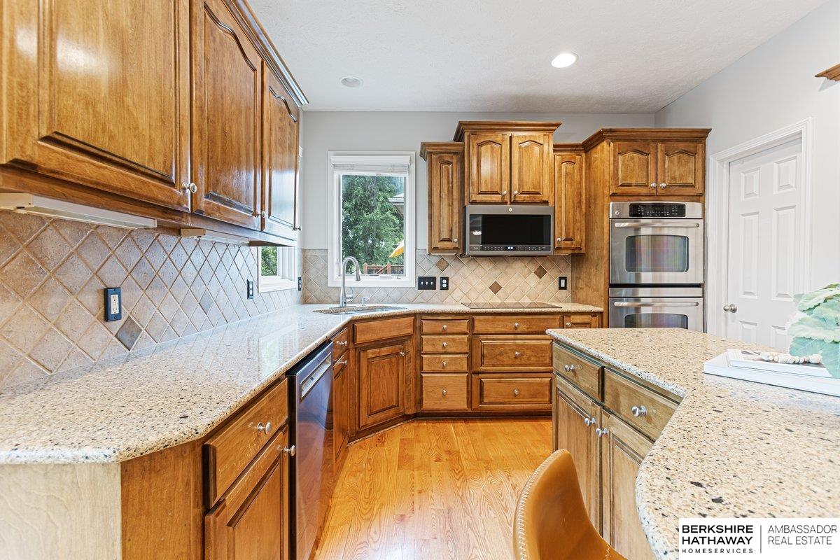 1422 S 190th Plaza