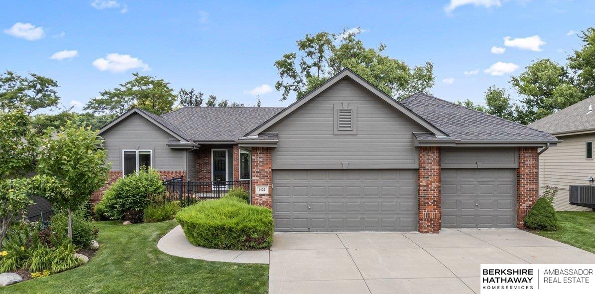 1422 S 190th Plaza