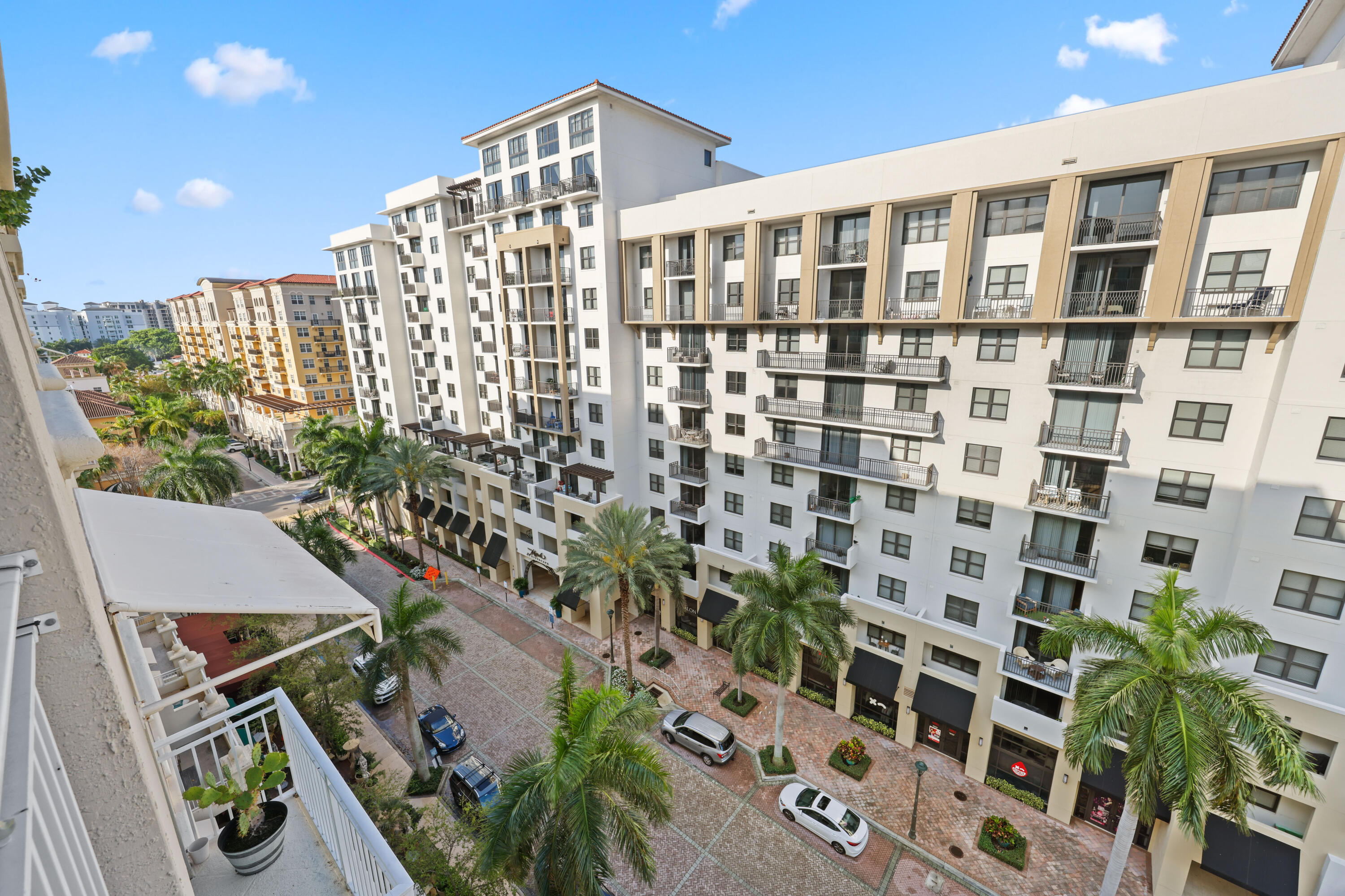 99 SE Mizner Boulevard Ph43