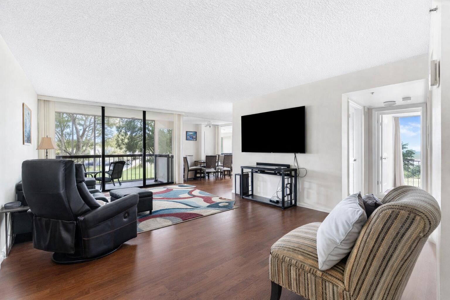 1832 Bridgewood Drive