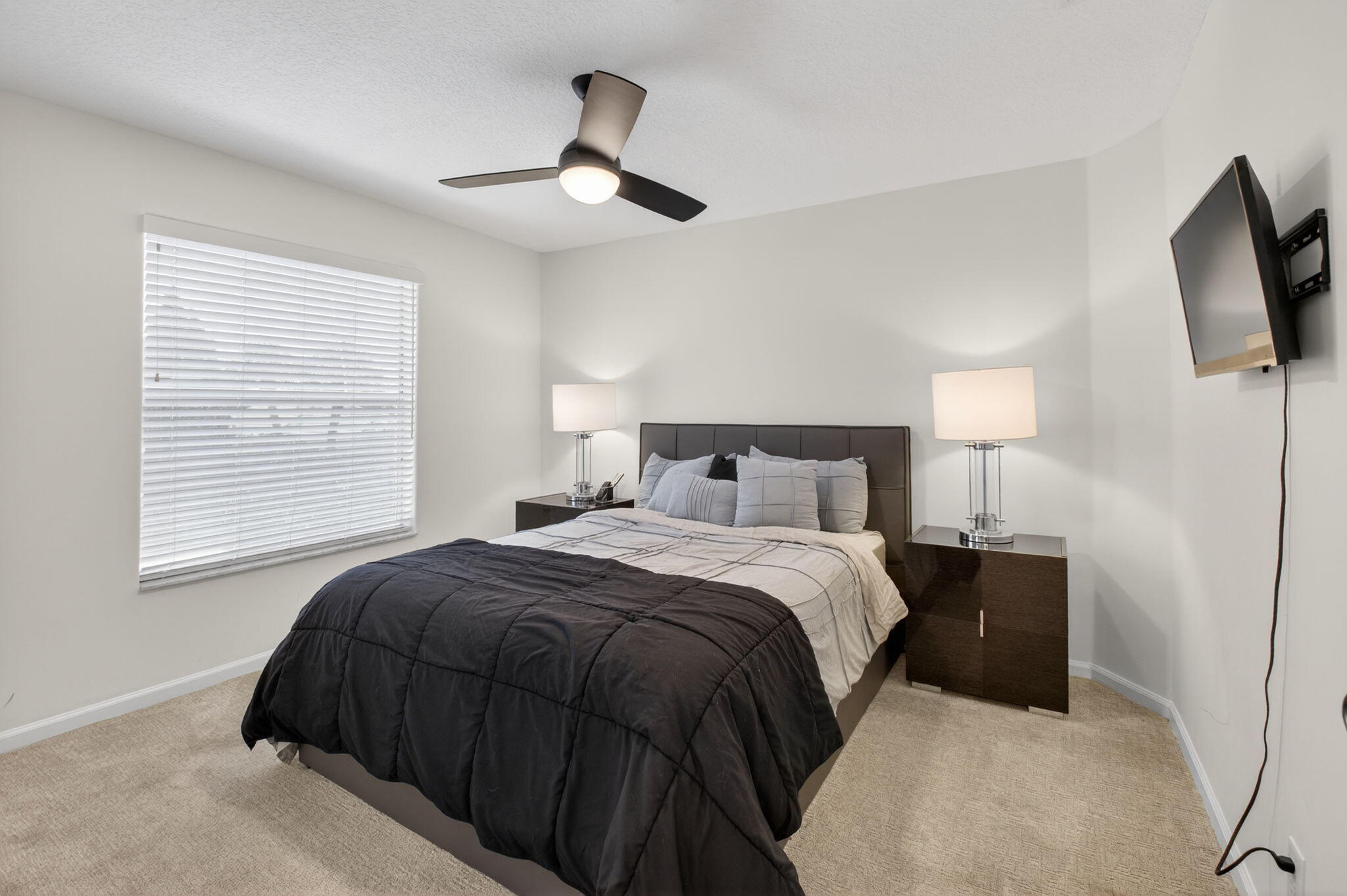 7825 Travlers Tree Drive