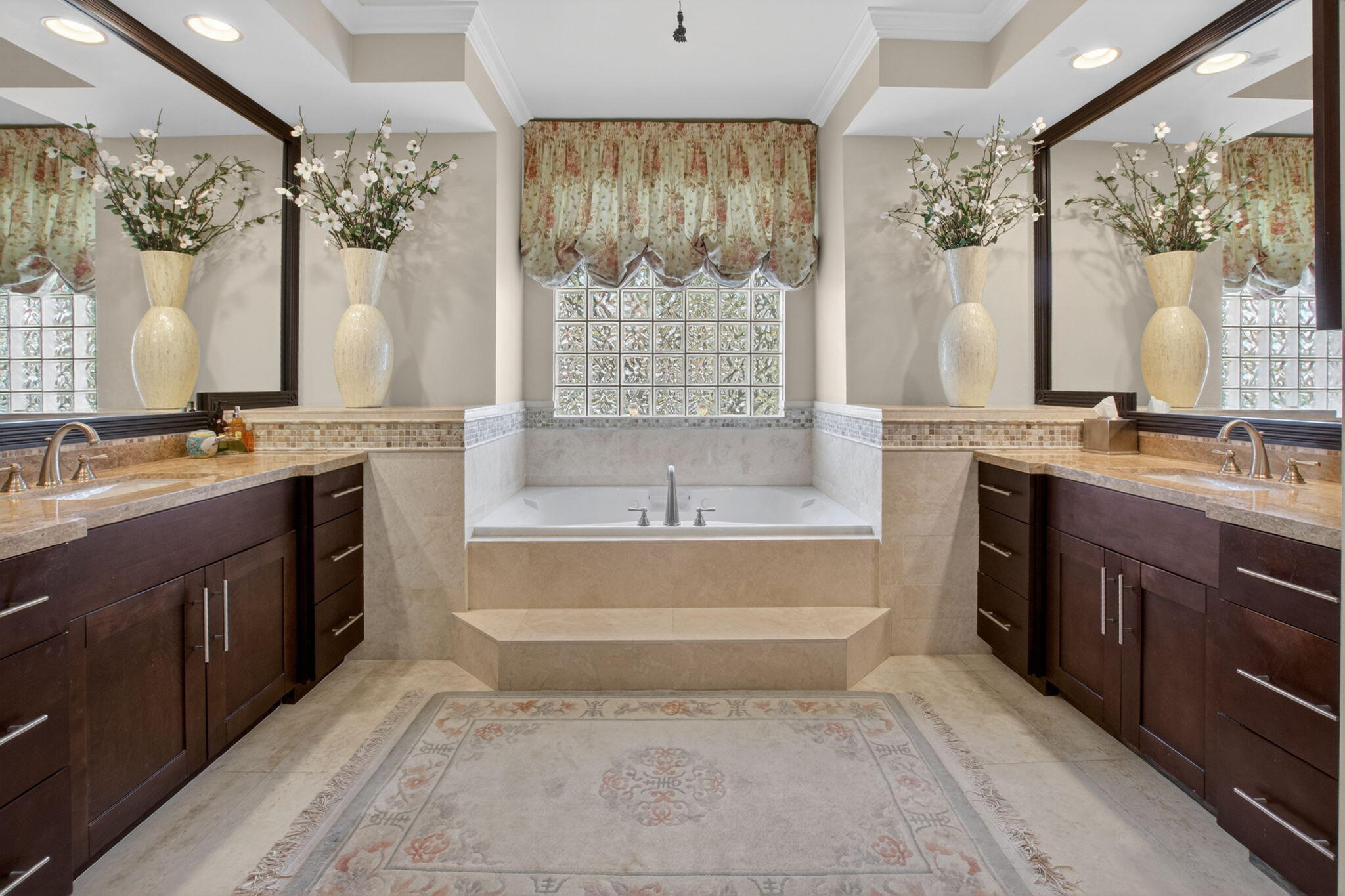 21166 Falls Ridge Way