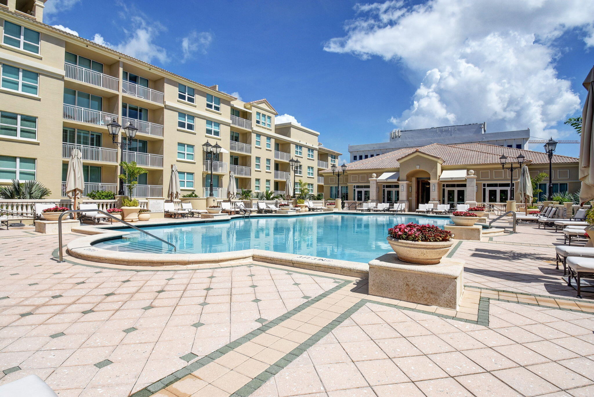 99 SE Mizner Boulevard Ph37