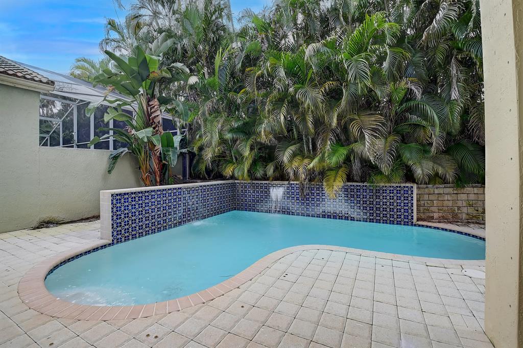 6515 NW 43rd Terrace