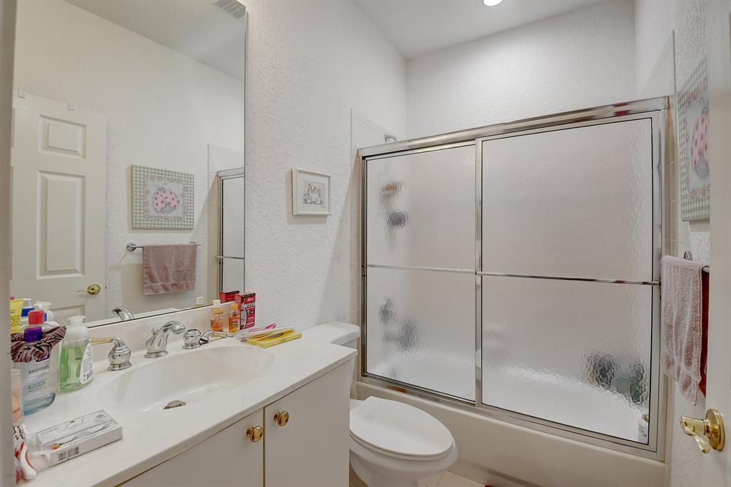 6515 NW 43rd Terrace