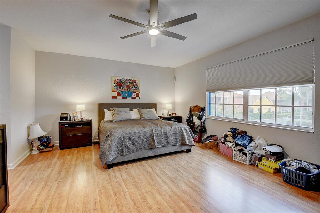 6515 NW 43rd Terrace