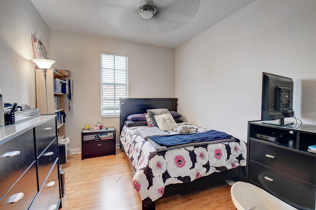 6515 NW 43rd Terrace