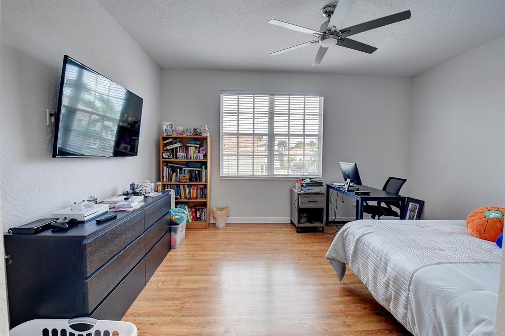 6515 NW 43rd Terrace