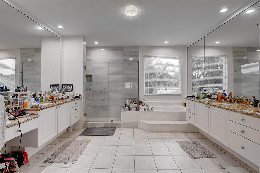 6515 NW 43rd Terrace