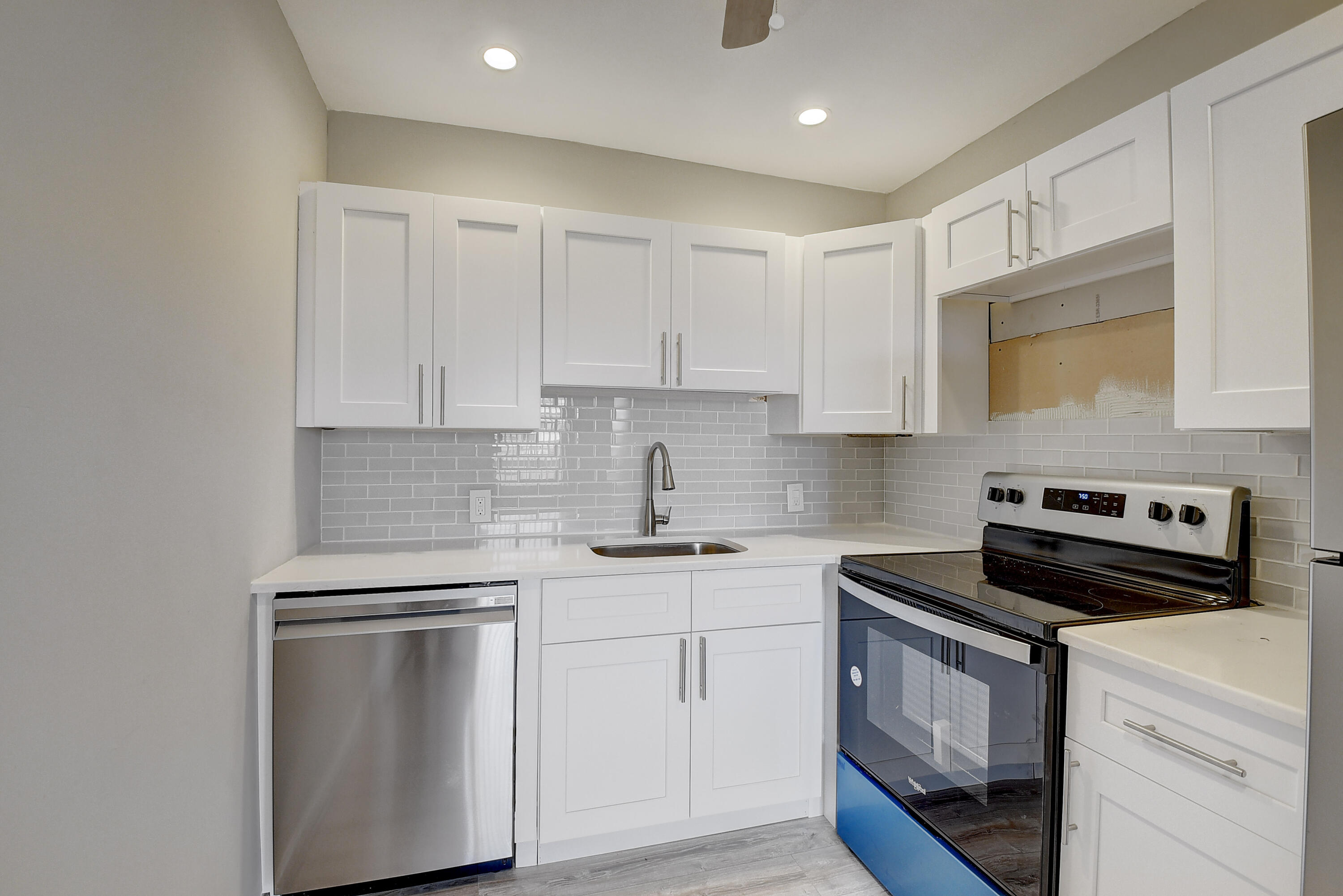 114 Brighton C Unit: 114