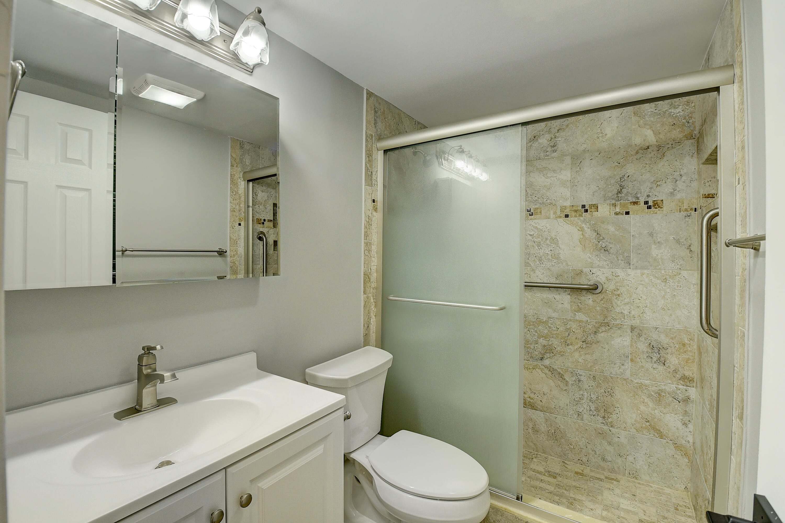 114 Brighton C Unit: 114