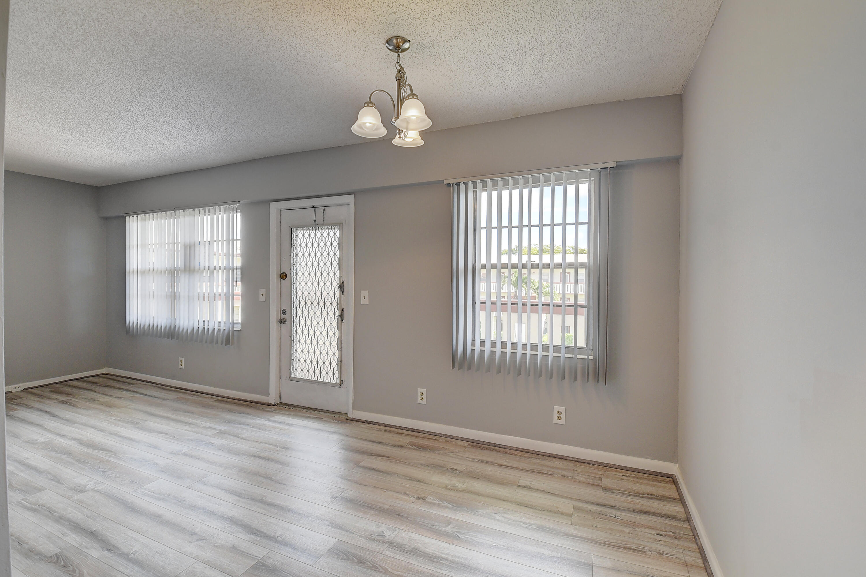 114 Brighton C Unit: 114