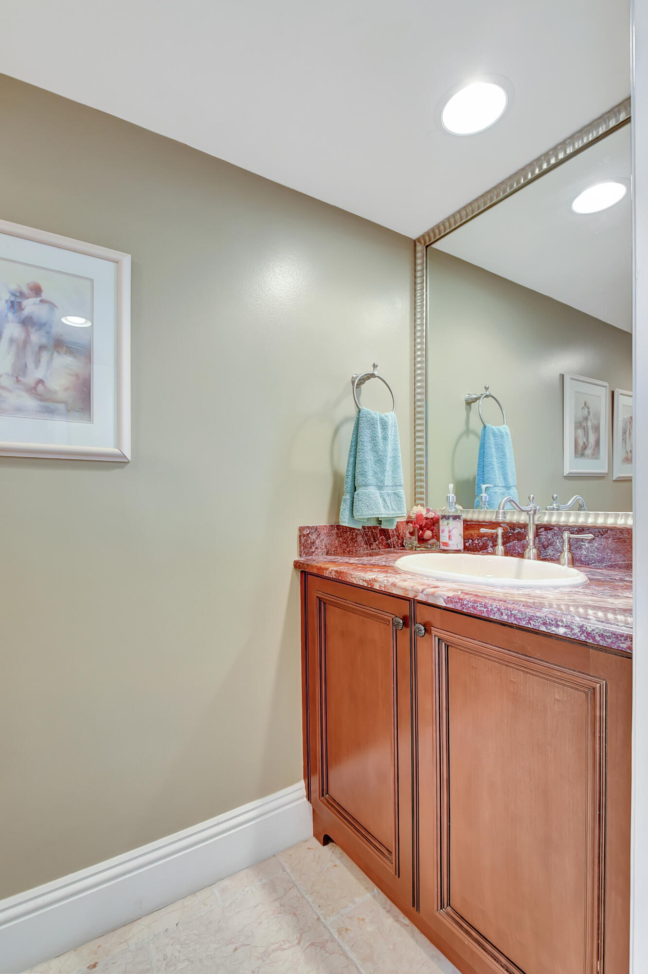 3015 S Ocean Boulevard Unit: 1201