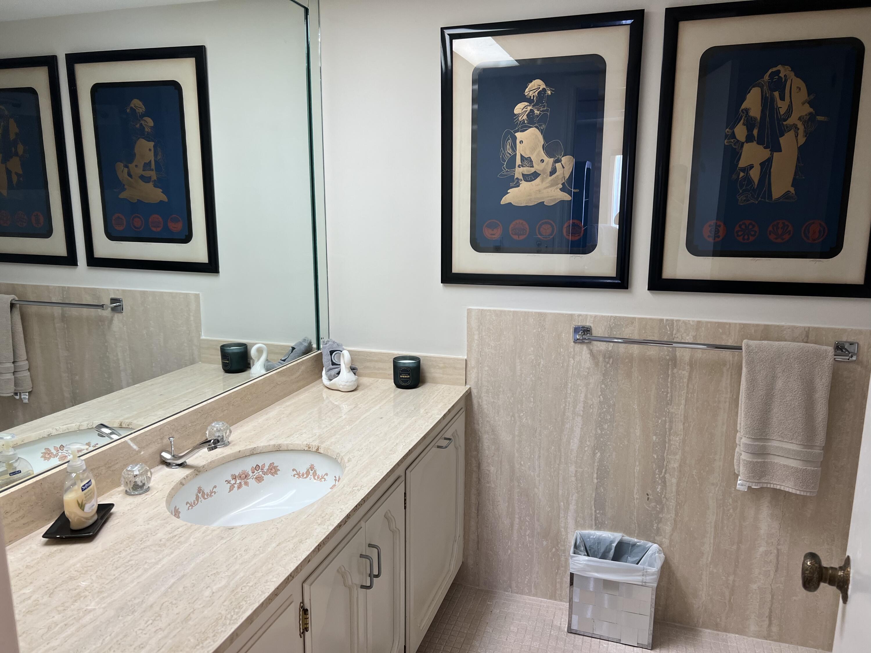 2066 N Ocean Boulevard Unit: 12ne