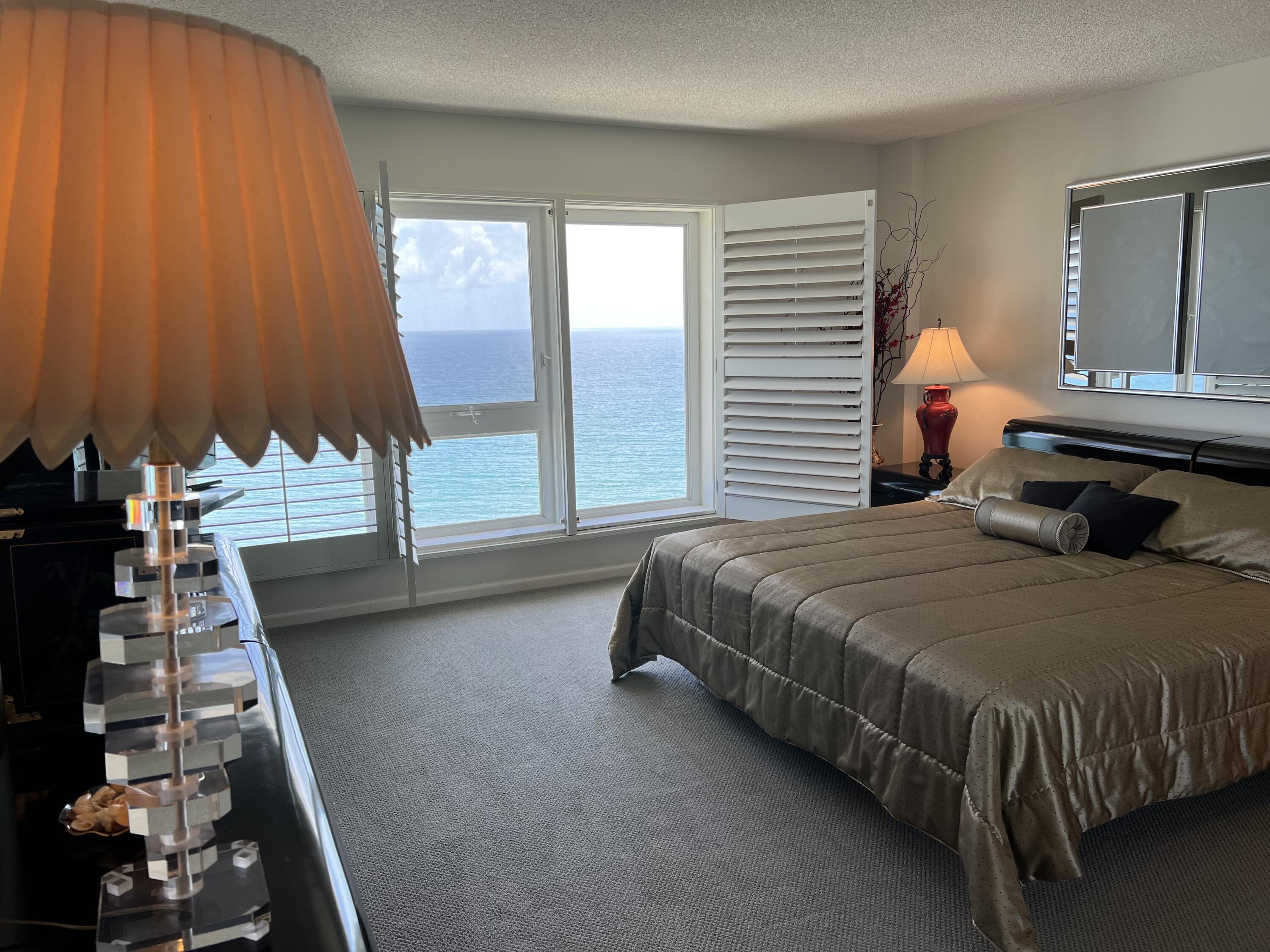 2066 N Ocean Boulevard Unit: 12ne