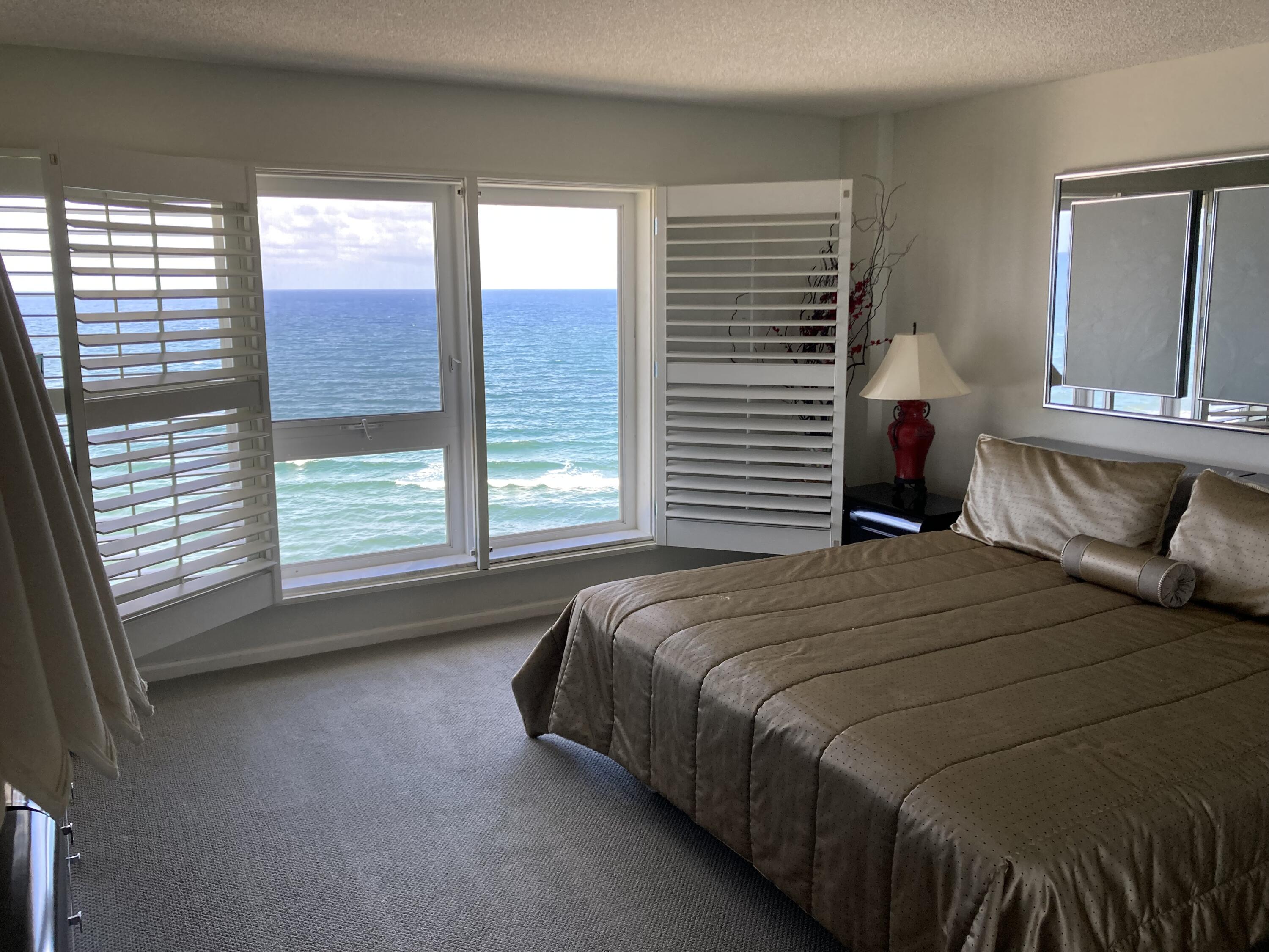 2066 N Ocean Boulevard Unit: 12ne