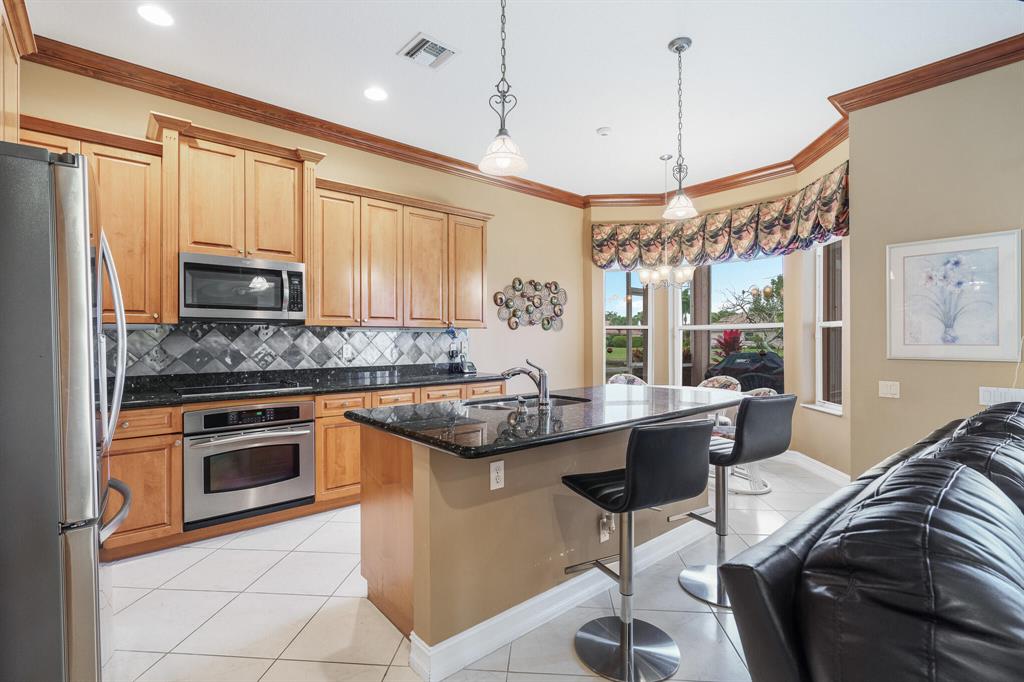 5146 Glenville Drive