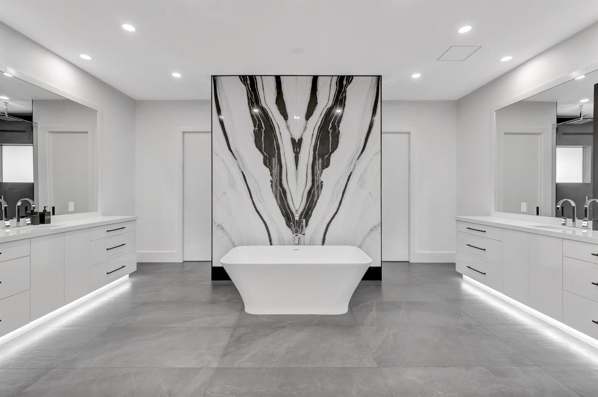 17315 Northway Circle