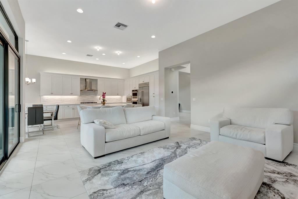 9060 Dulcetto Court