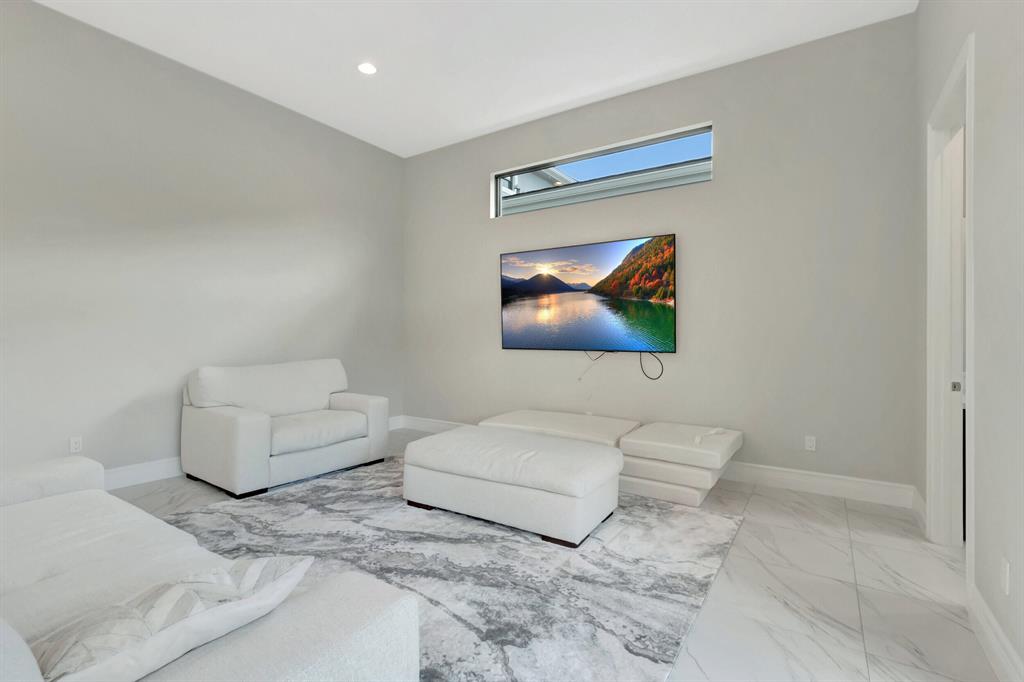 9060 Dulcetto Court