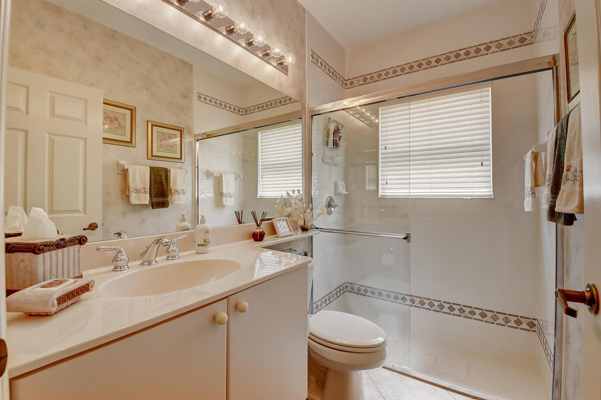 7362 Viale Caterina