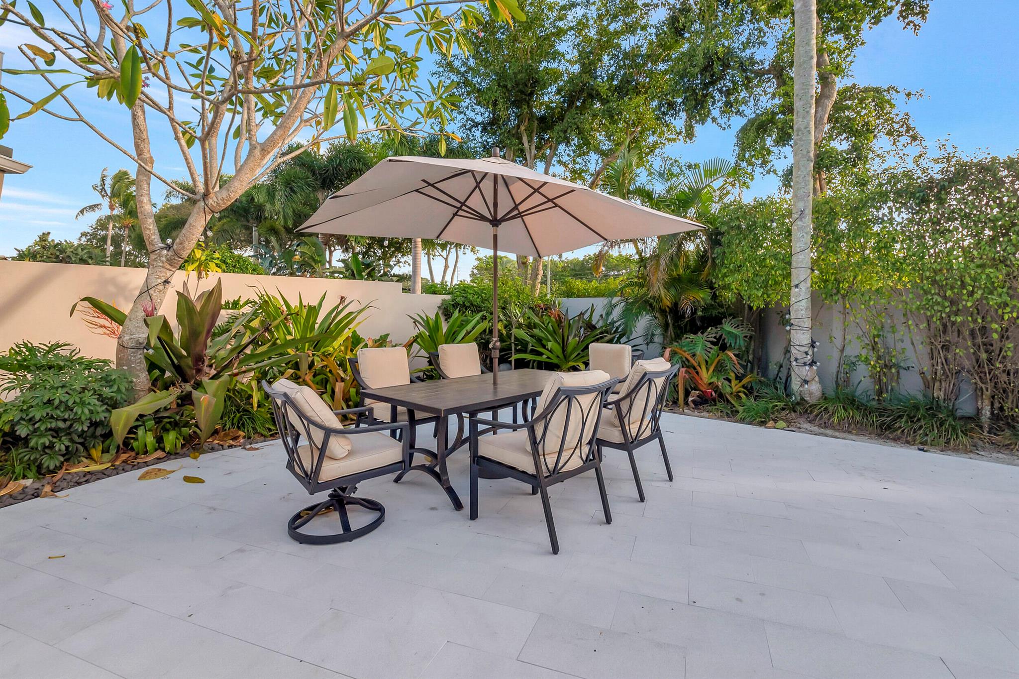 3416 NW 51st Place
