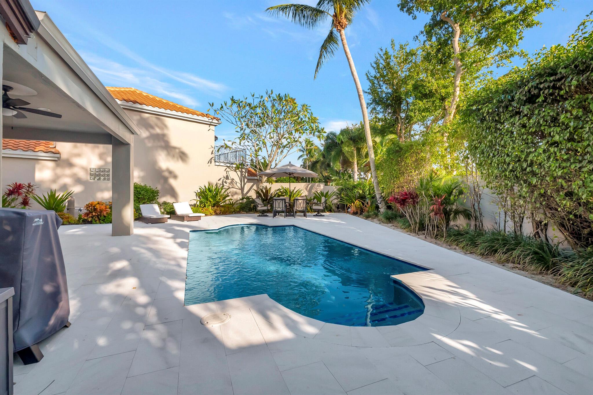 3416 NW 51st Place