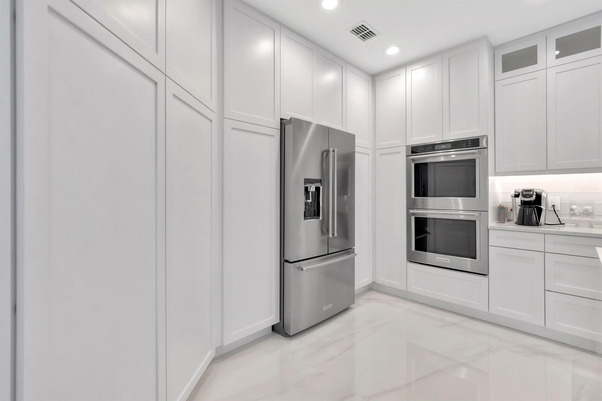 3416 NW 51st Place