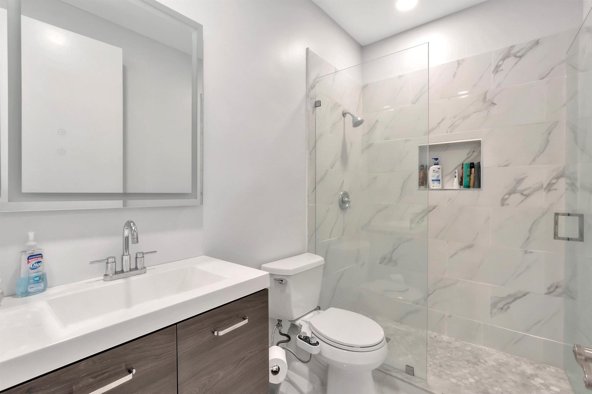 3416 NW 51st Place