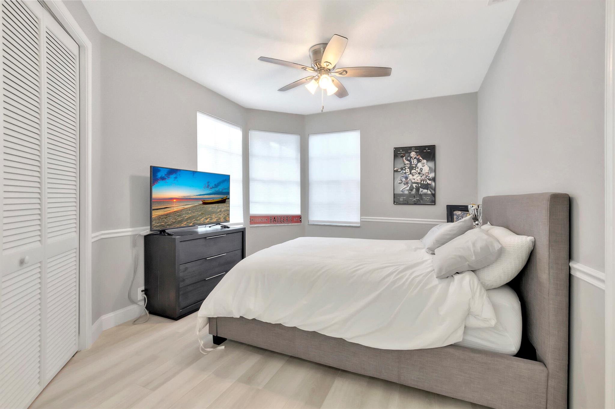 3416 NW 51st Place