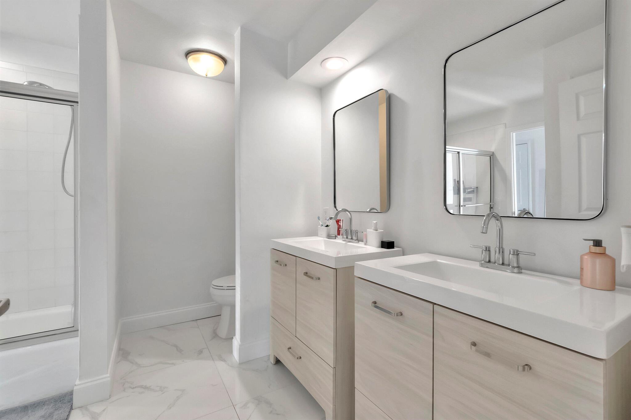 3416 NW 51st Place