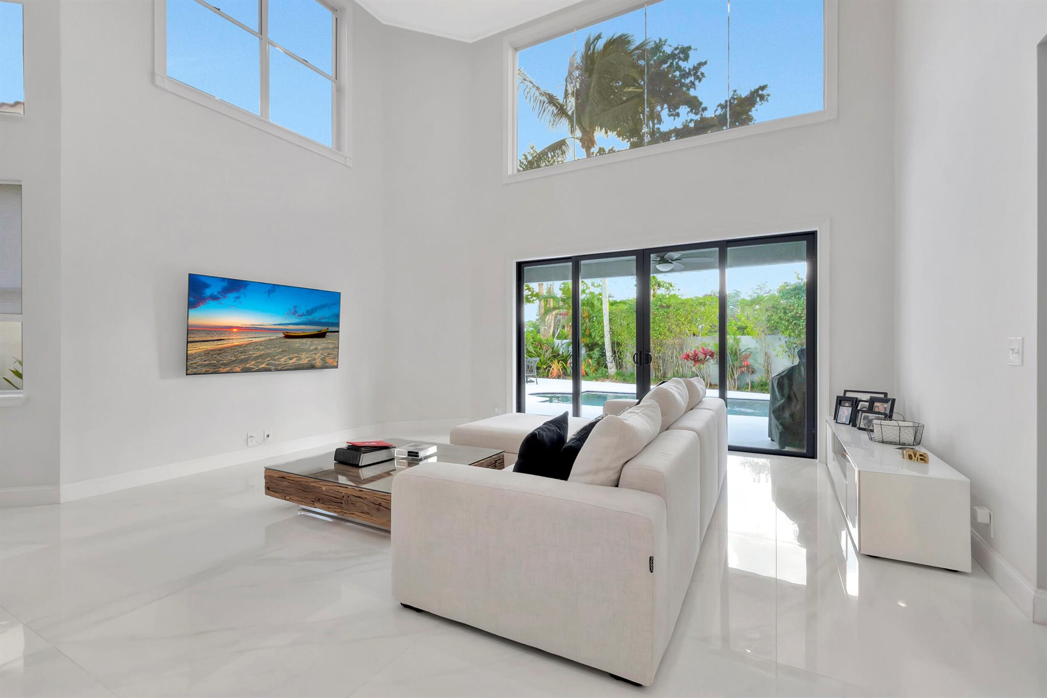 3416 NW 51st Place