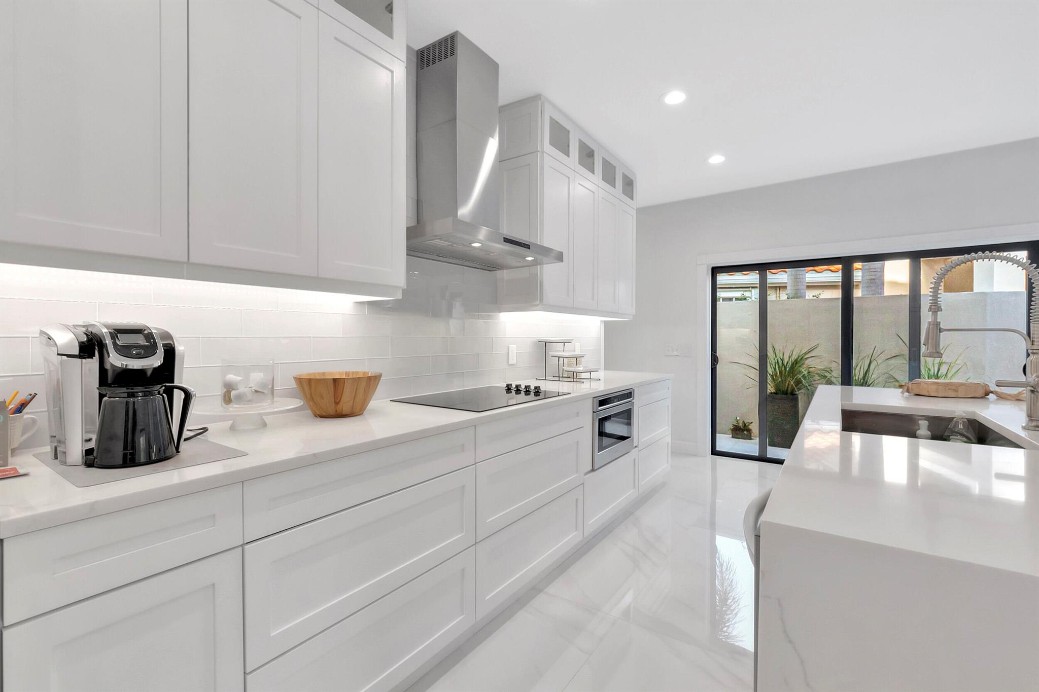 3416 NW 51st Place