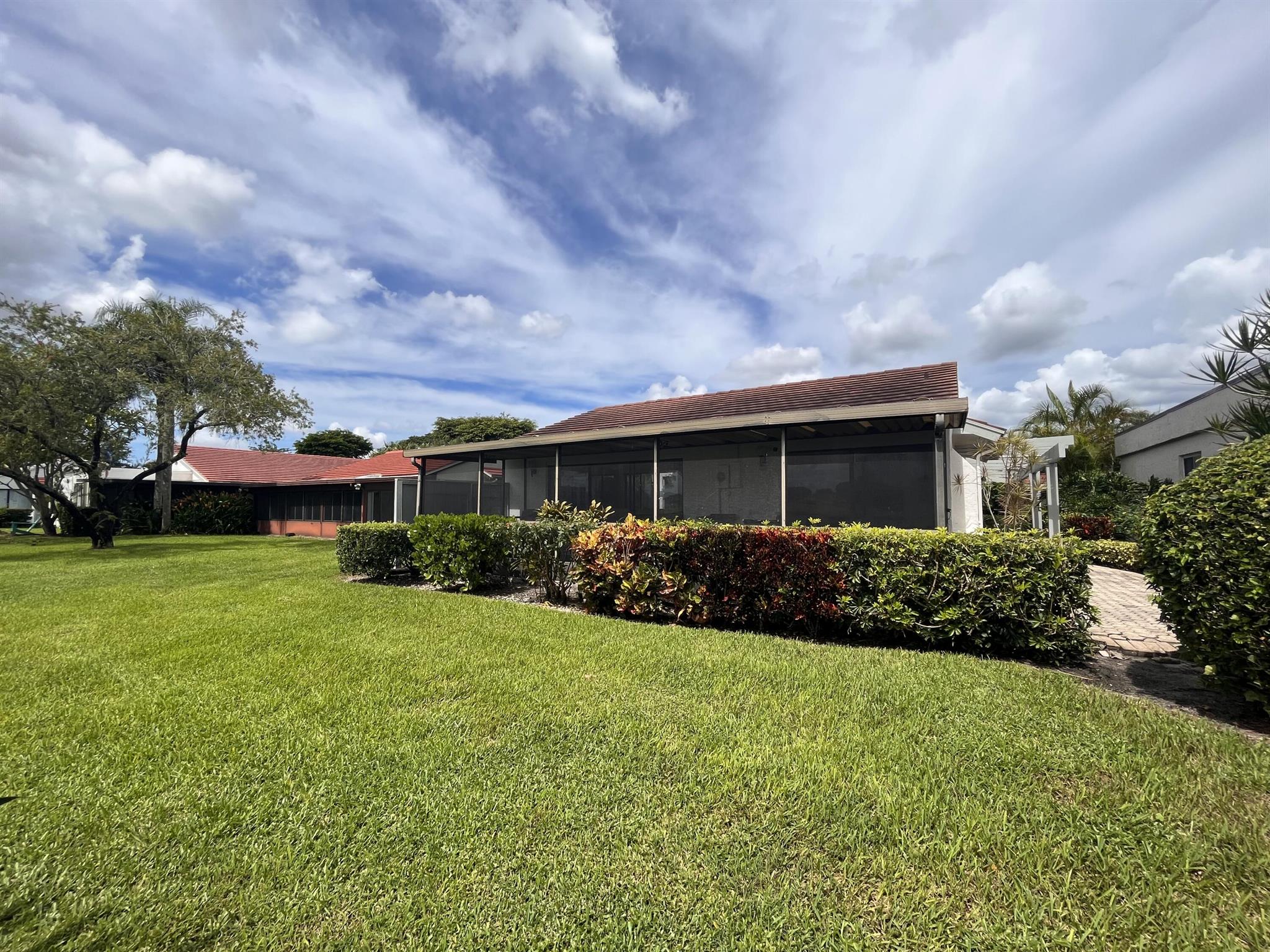 5662 Ainsley Court