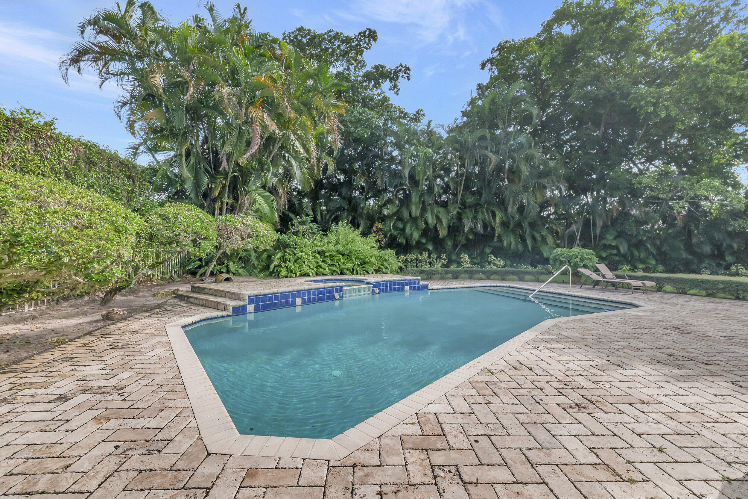 3972 NW 52nd Street