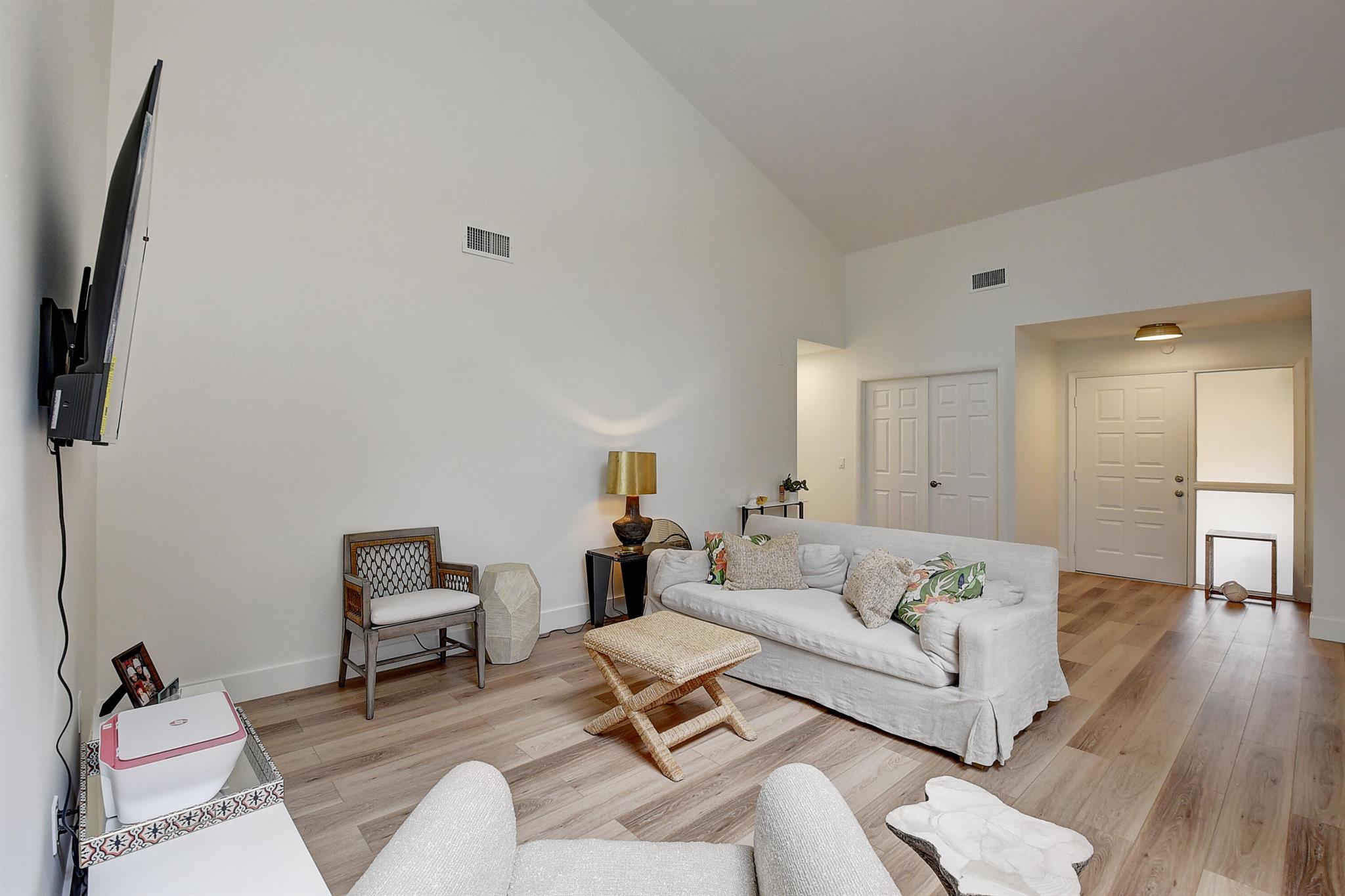 6175 Belleza Lane