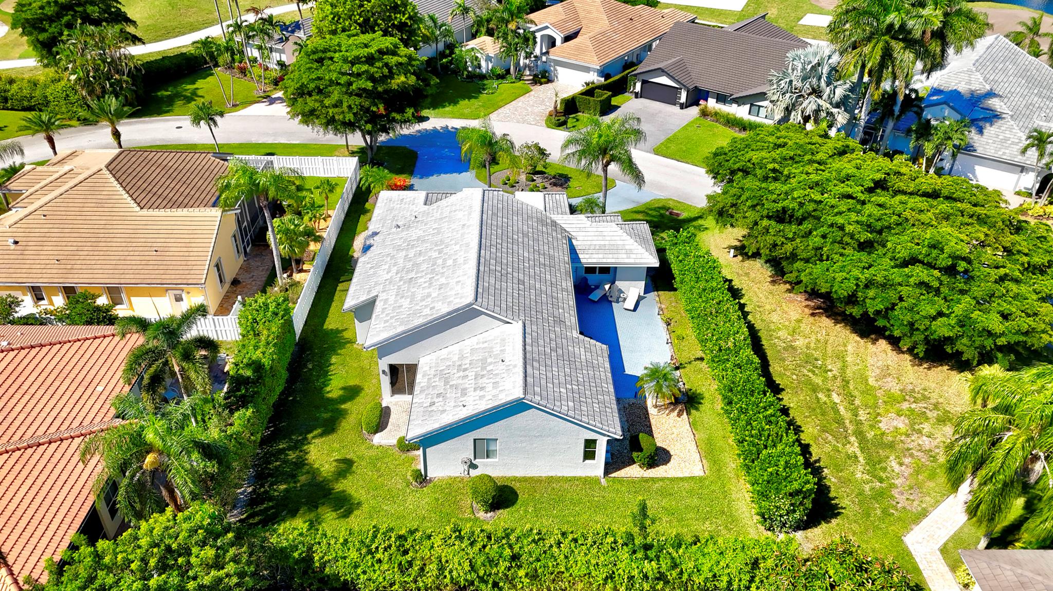 943 Greensward Lane