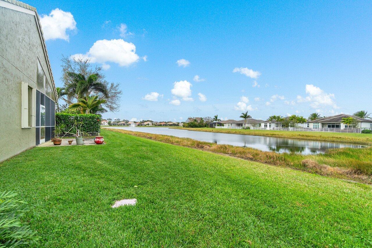 7669 Monarch Court