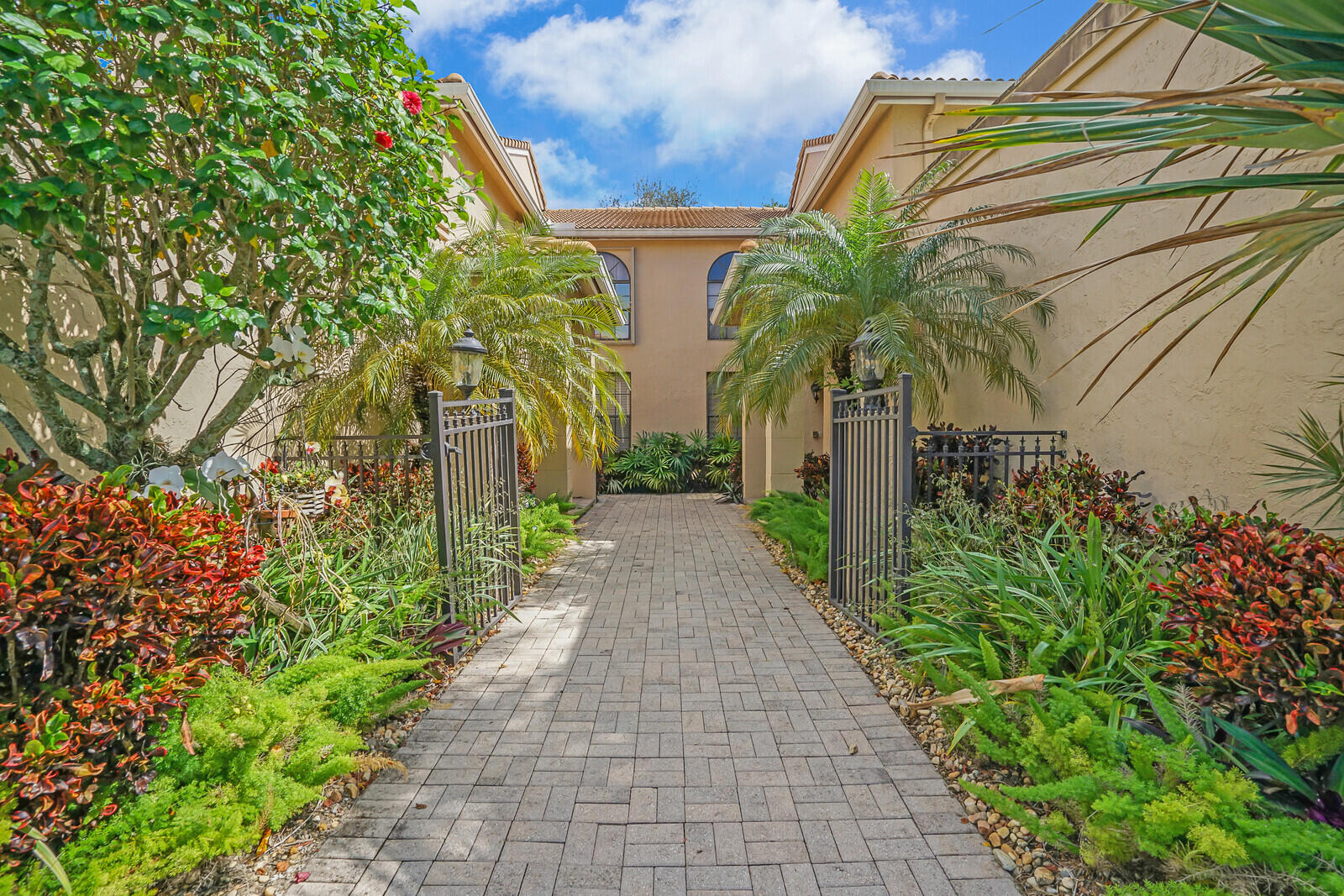 6675 Montego Bay Boulevard F