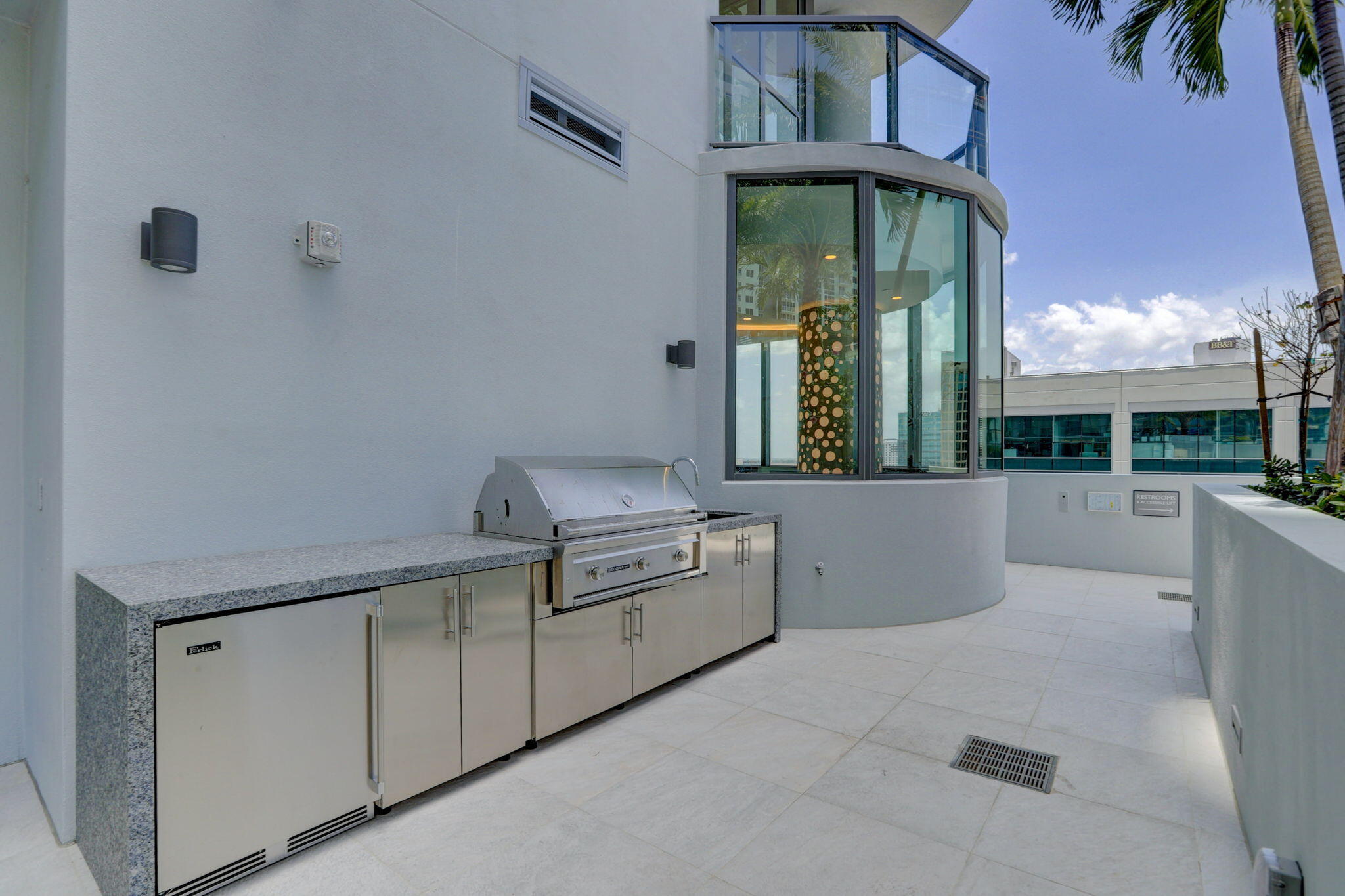 100 E Las Olas Boulevard 1904