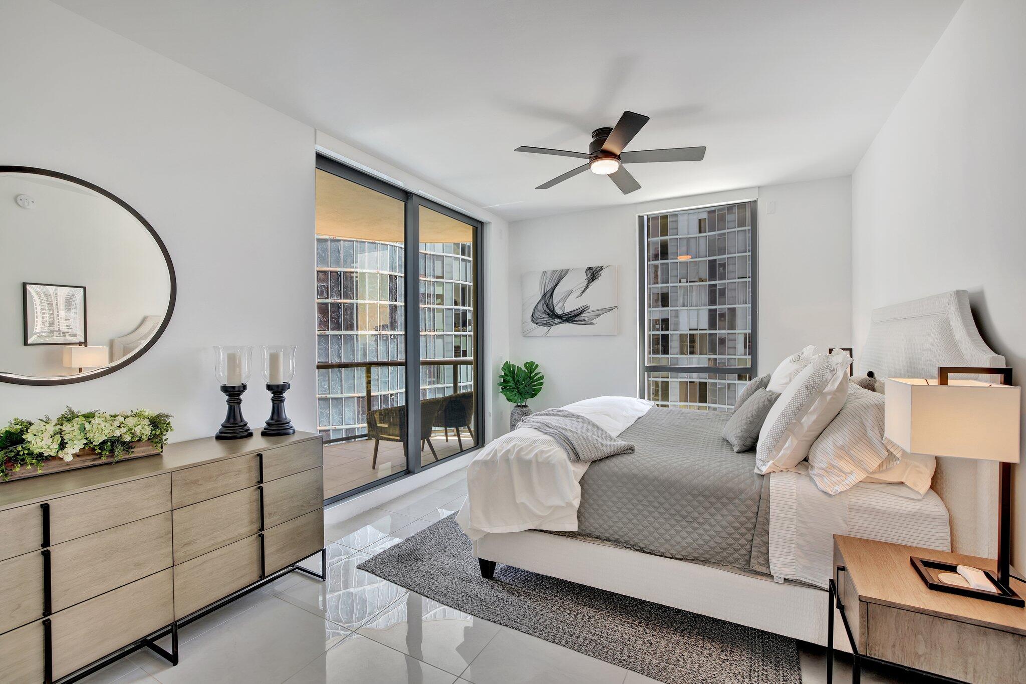 100 E Las Olas Boulevard 1904