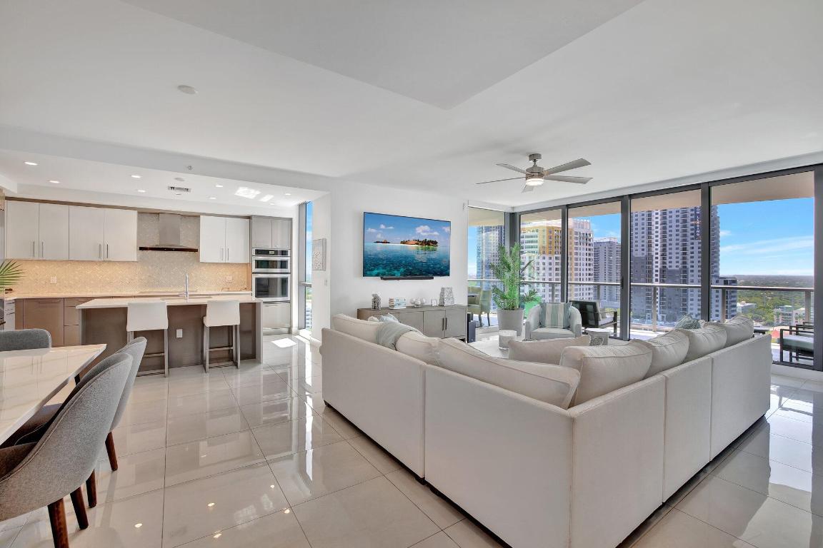 100 E Las Olas Boulevard 1904