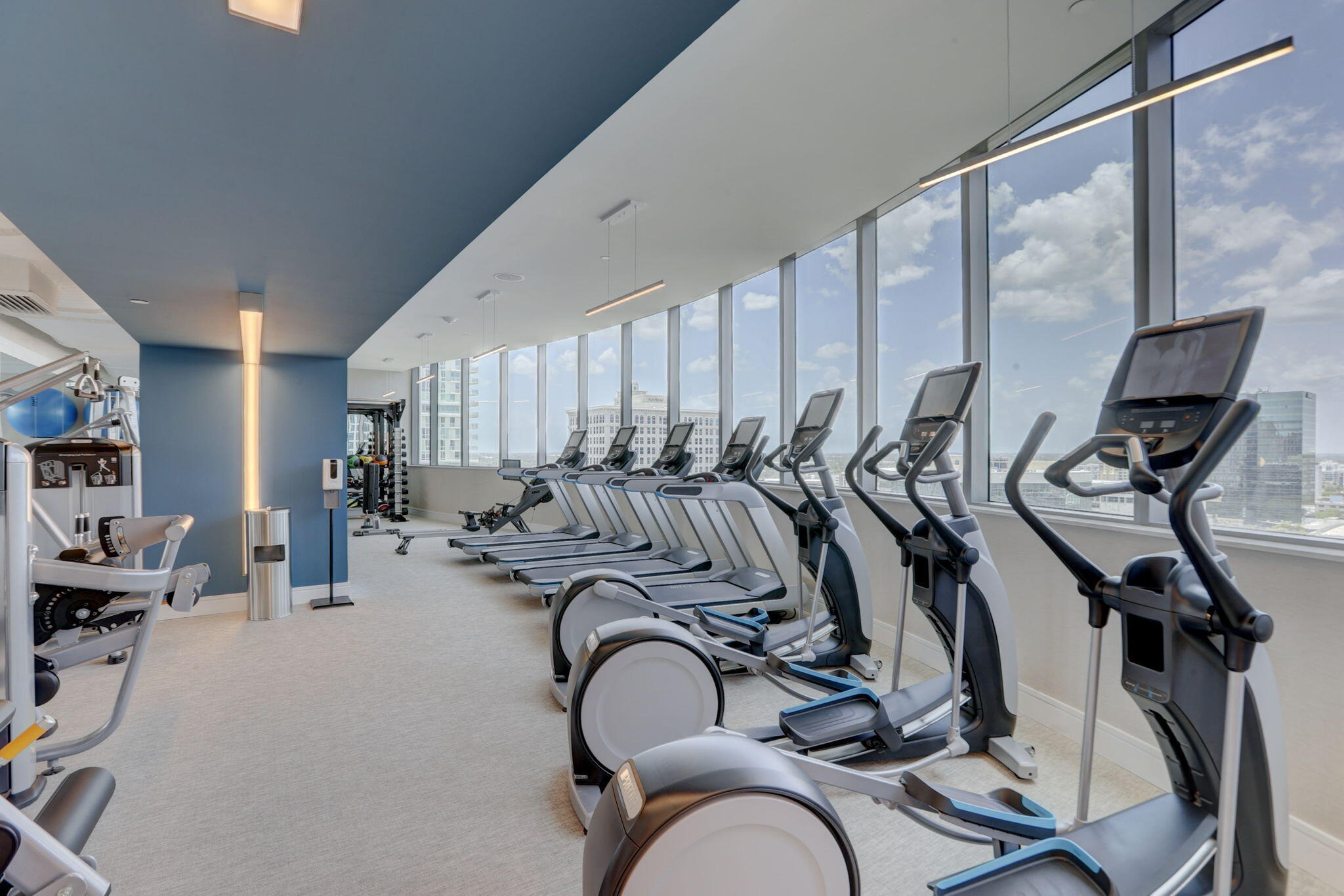 100 E Las Olas Boulevard 1904