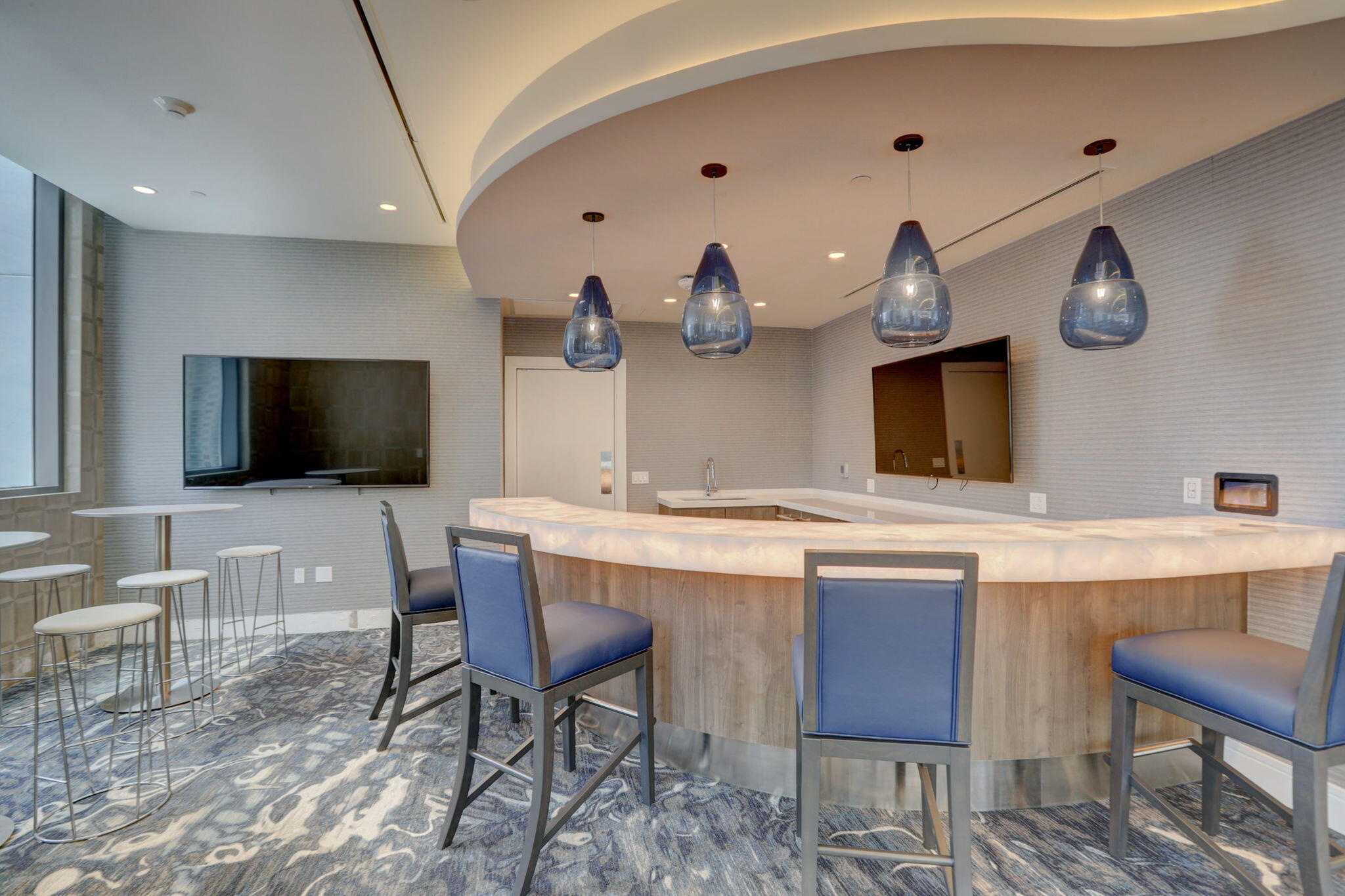 100 E Las Olas Boulevard 1904