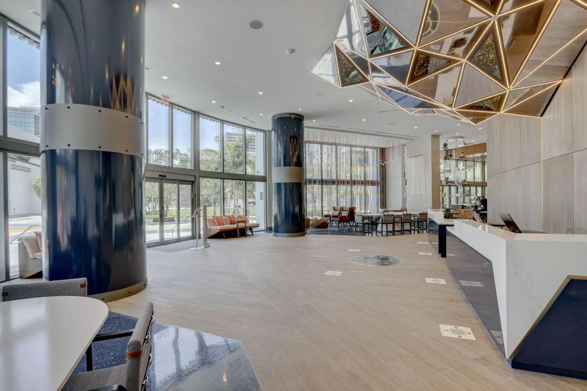 100 E Las Olas Boulevard 1904