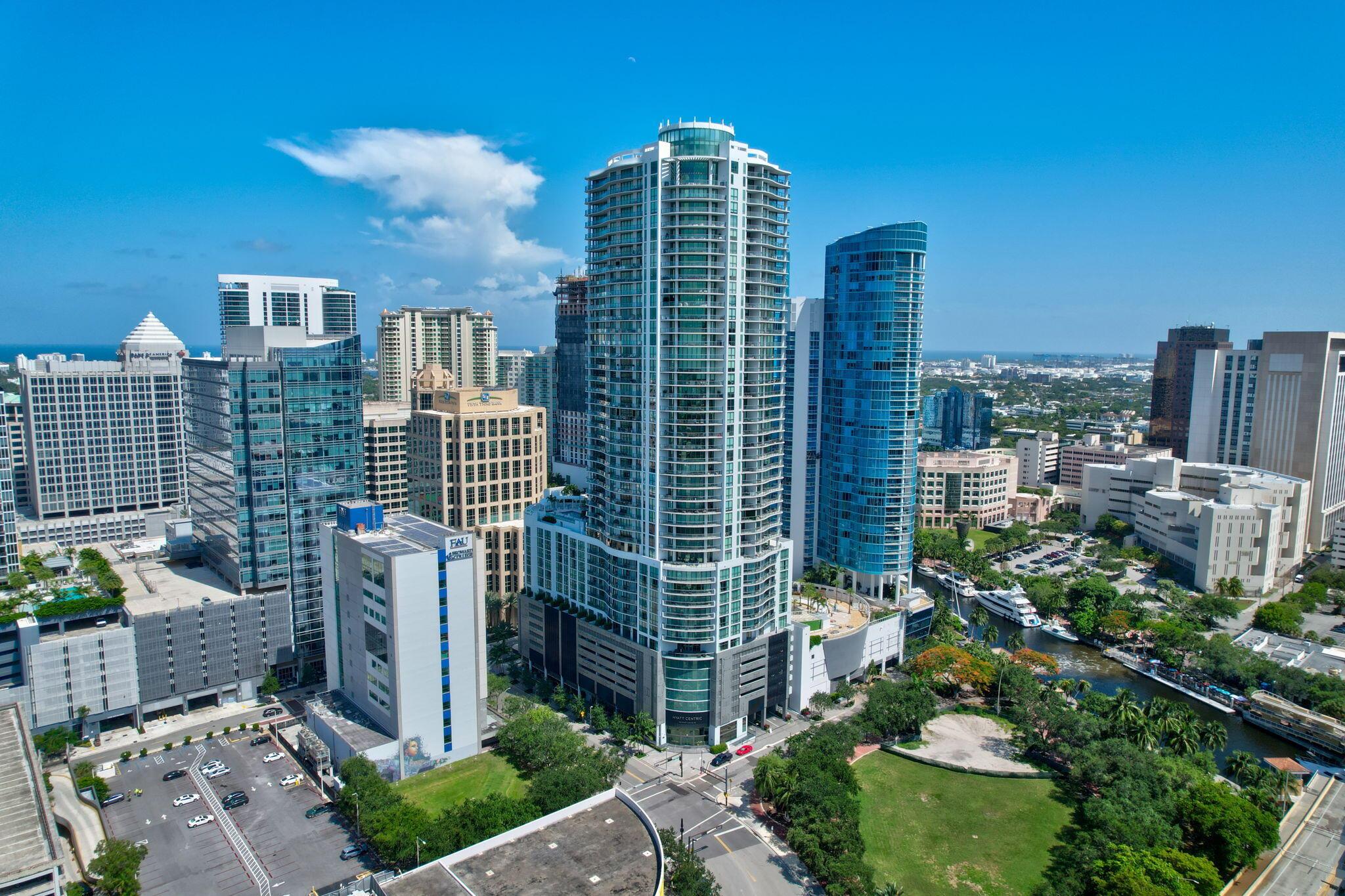 100 E Las Olas Boulevard 1904